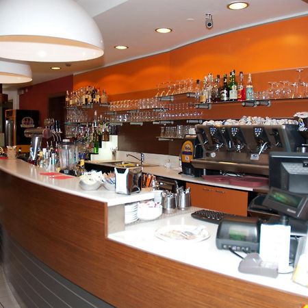 וילורבה Hotel Due Ragni מראה חיצוני תמונה