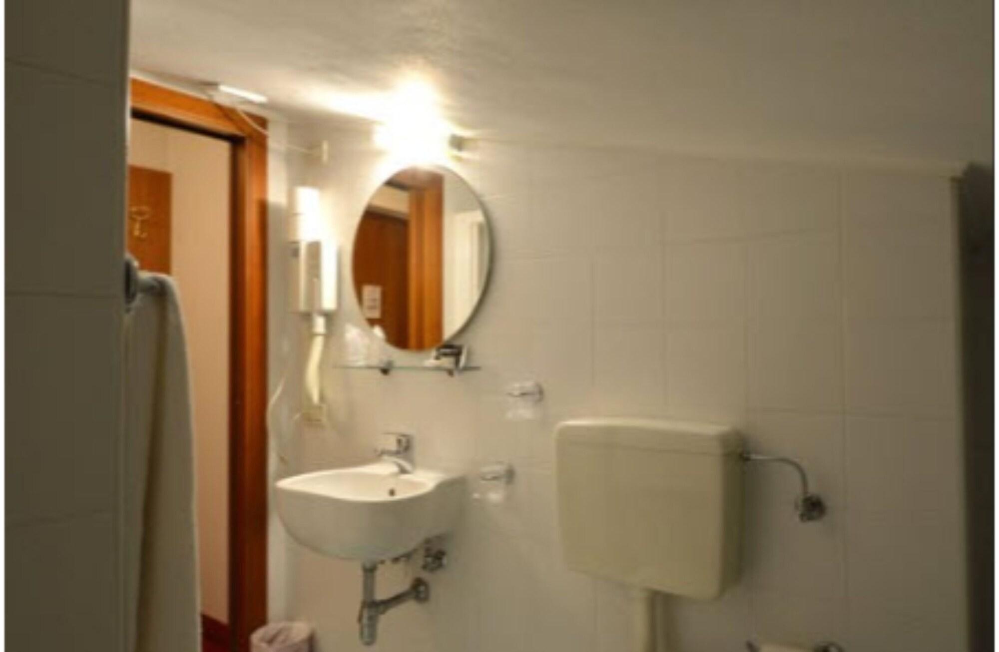 וילורבה Hotel Due Ragni מראה חיצוני תמונה
