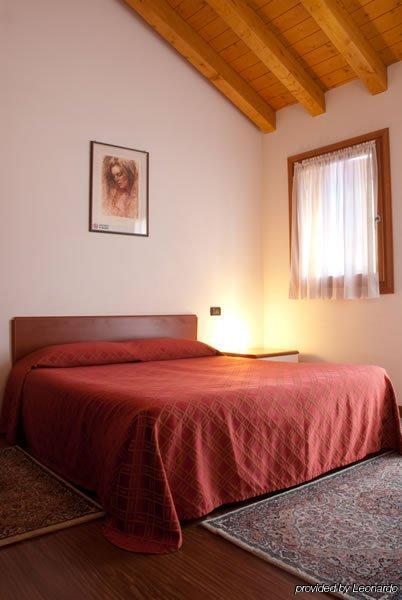 וילורבה Hotel Due Ragni חדר תמונה